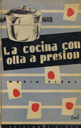 LA COCINA CON OLLA A PRESION